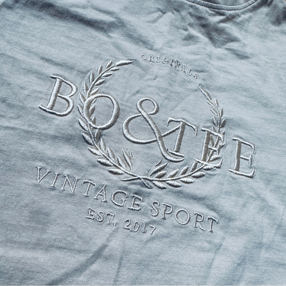 Tan T-Shirt - Picture 2 of 2